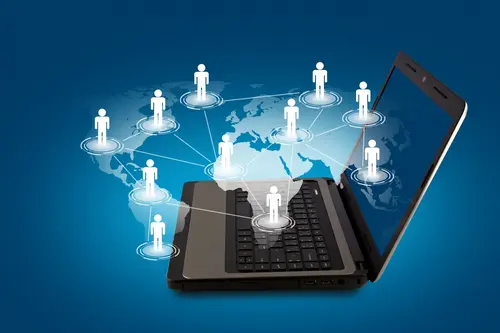 Consolidate multiple Yammer networks from one tenant to another without data loss.